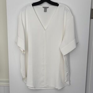 H&M Off White V-Neck Women's Blouse XXL Never Worn